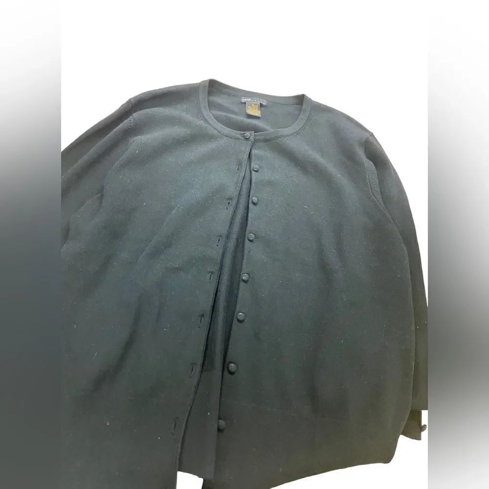 Grace Elementary ya size XL cardigan excellent condition great addition see pics